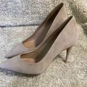 Aldo Suede Heels NIB Sz 7.5
